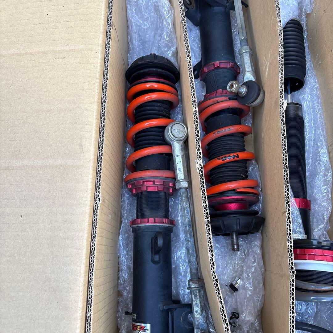 ZC33S ブリッツ車高調 MAQs APITスプリング付