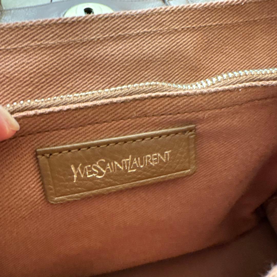 イヴサンローラン ミューズトゥ