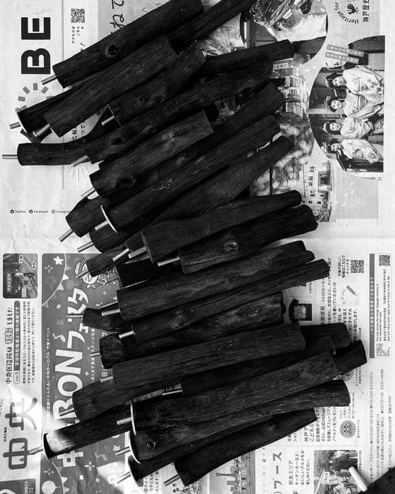 アクリル板止まり木セット 小型 中型 大型インコ兼用 風呂場 車窓 備長炭