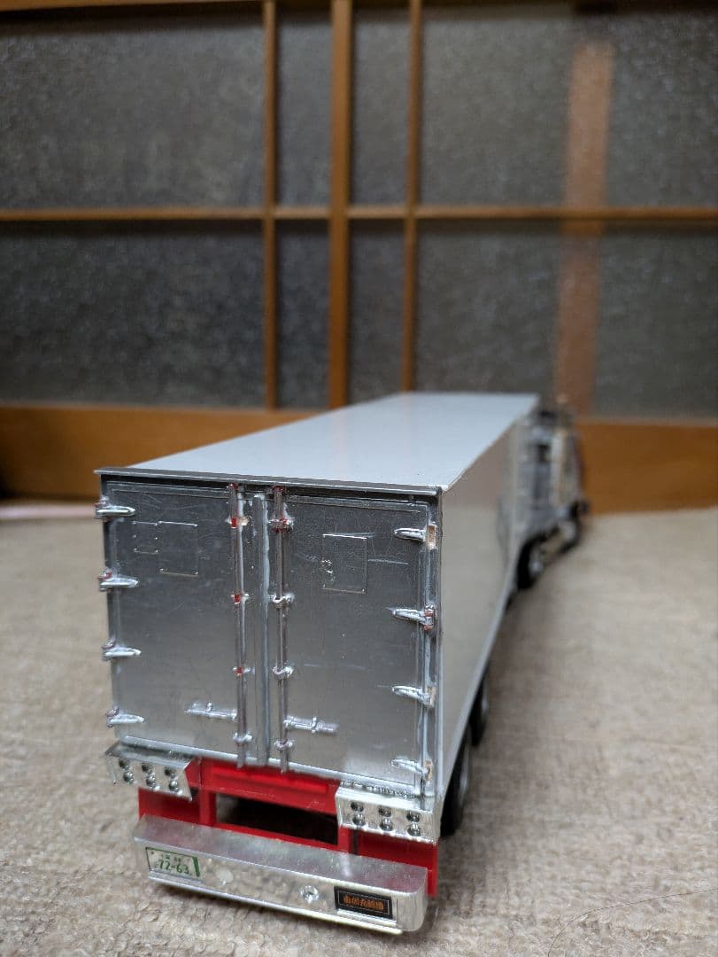 アオシマ三菱ふそうFUトレーラー