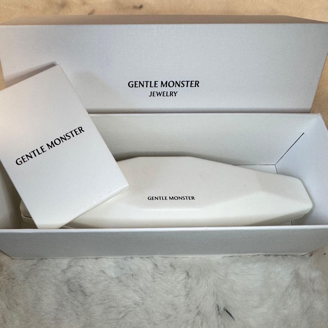 GENTLE MONSTER ジェントルモンスター サングラス Orora 02