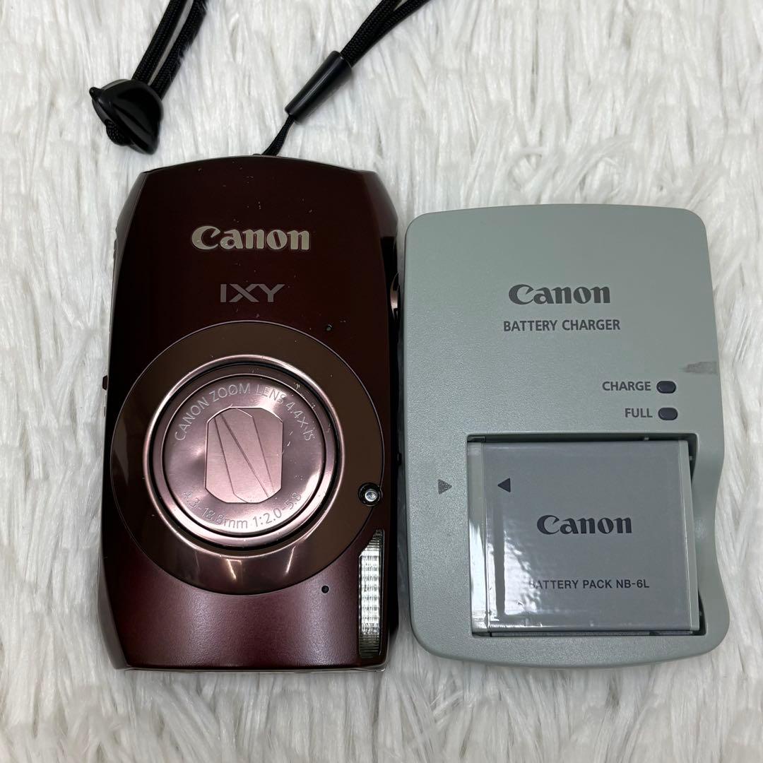 Canon カメラ　IXY 31S PC1584 充電器 コンデジ　動作品