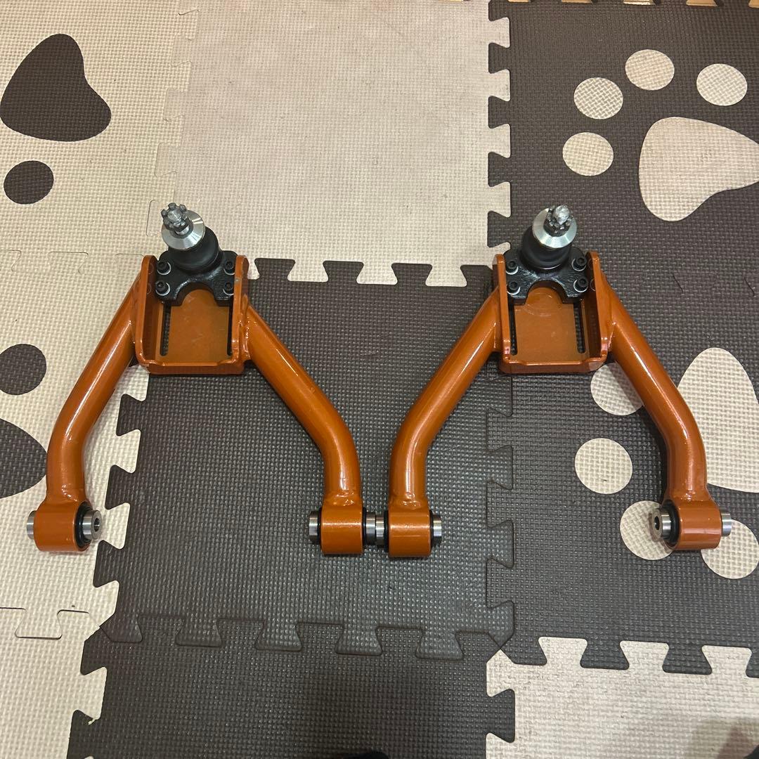 アッパーアーム　マーク2 17クラウン