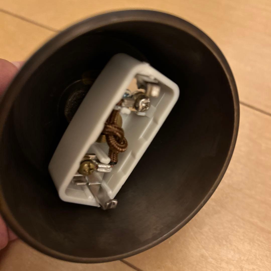 FUTAGAMI ペンダントランプ『鋳肌』 円錐 / 黒ムラ