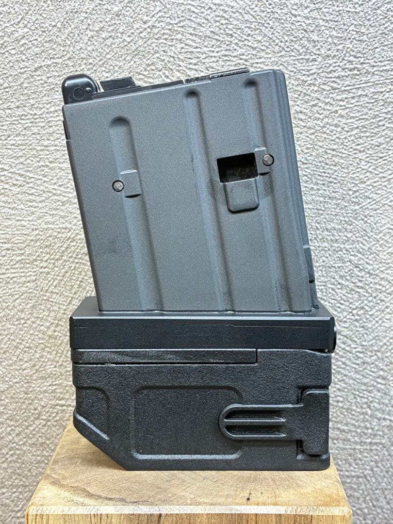 R7-14 東京マルイ GBB M4 マガジンアダプター 外部ソース仕様