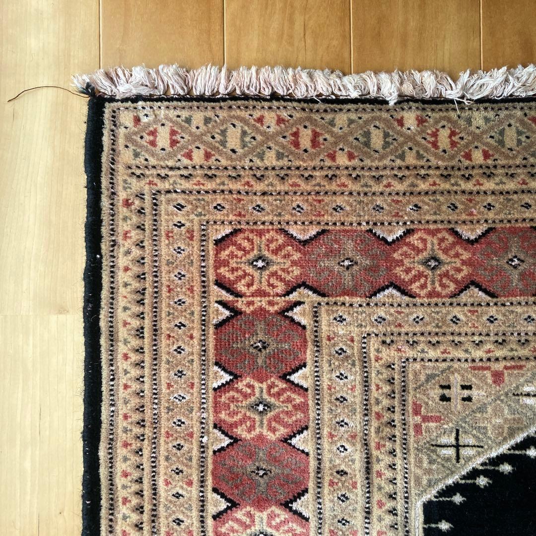 ヴィンテージラグ　トライバルラグ　パキスタン　メダリオン