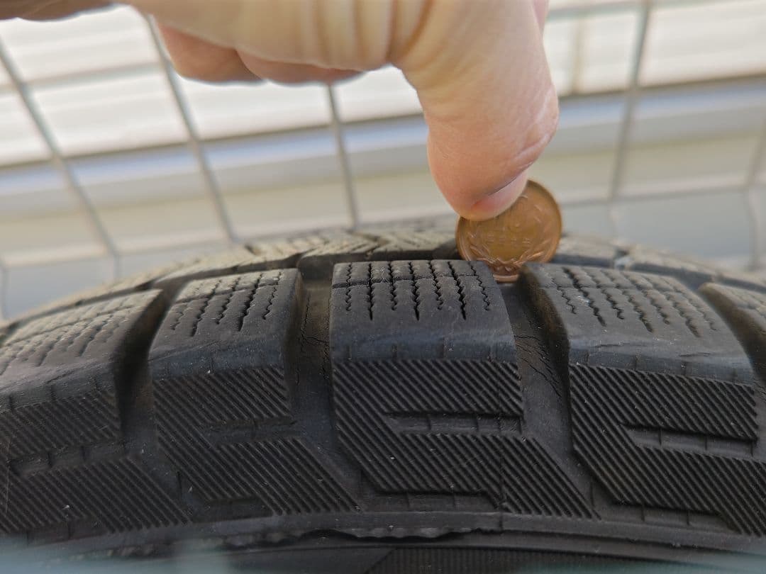 プレマシー 冬タイヤ・ホイールセット Pirelli 195/65 R15