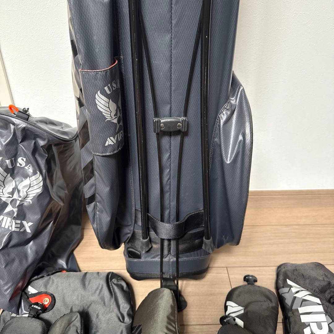 AVIREX ゴルフバッグ・キャディバッグ　ヘッドカバー付き
