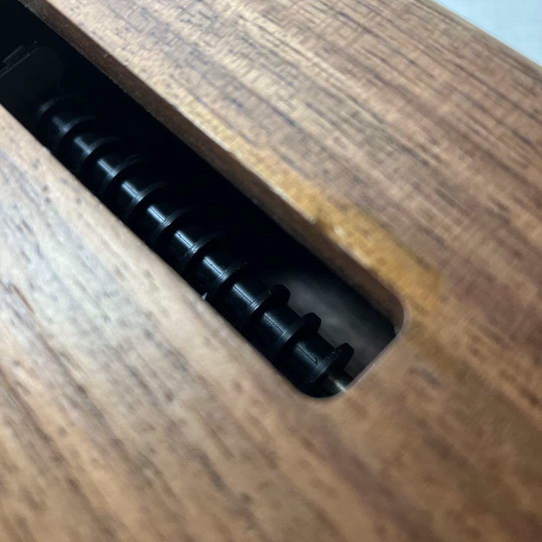 オルガニート20音 箱根山麓クラフトフジタ ウォールナット寄木ケース。