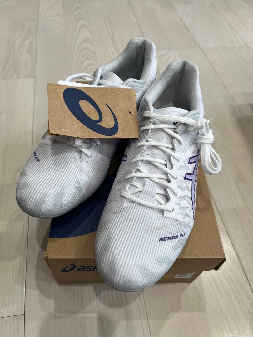 新品未使用★アシックス DS LIGHT ACROS3／WHITE 25.5㎝