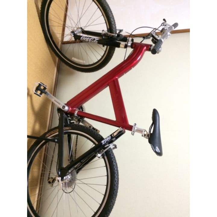 コカ・コーラとのコラボレーション商品　マウンテンバイク