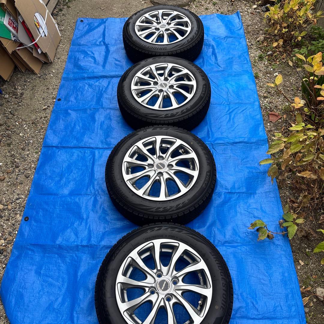 165/65R14スタッドレス4本セット　タンク、ルーミー等に　ブリヂストン製