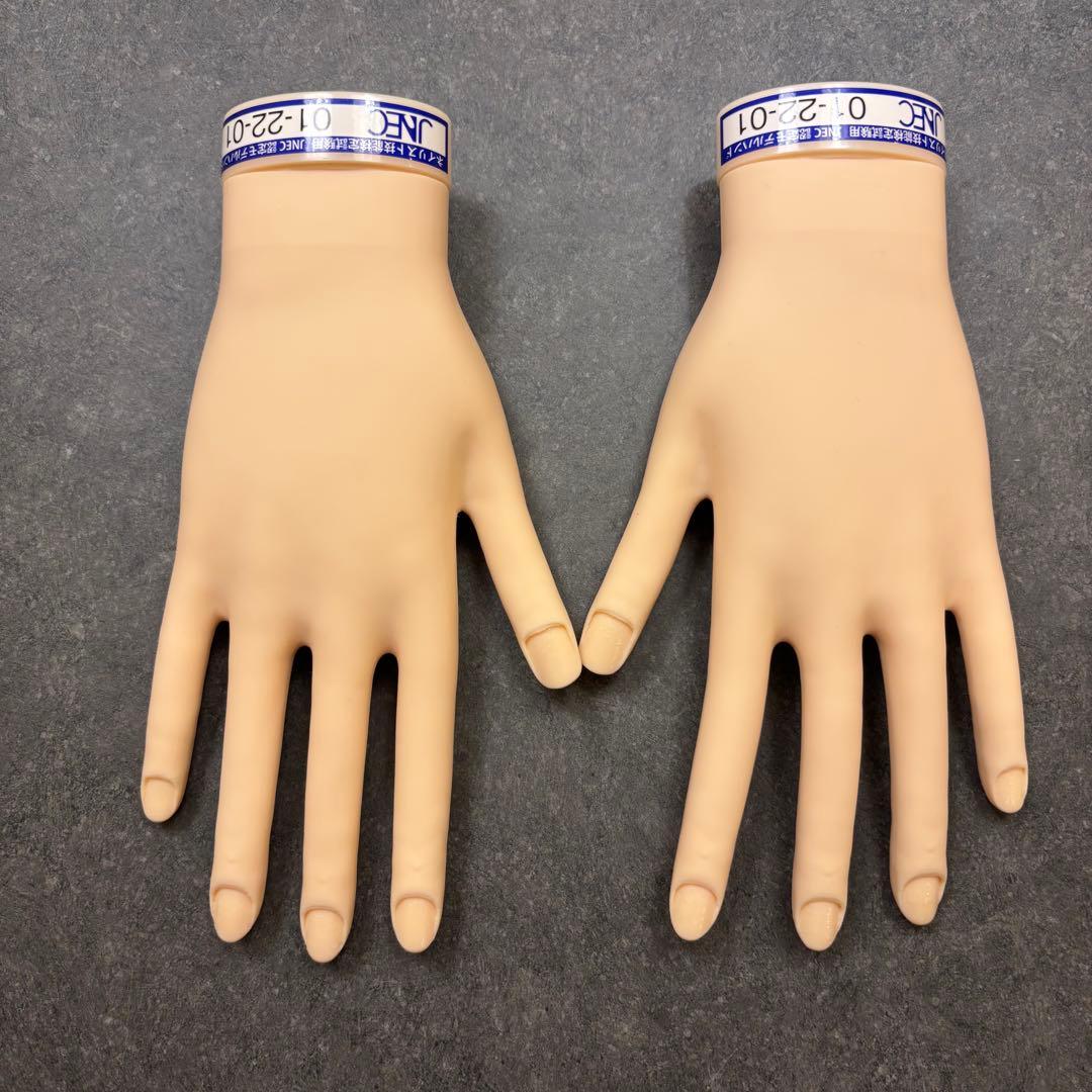 【お買得！美品】認定モデルハンド　2個と備品のセット