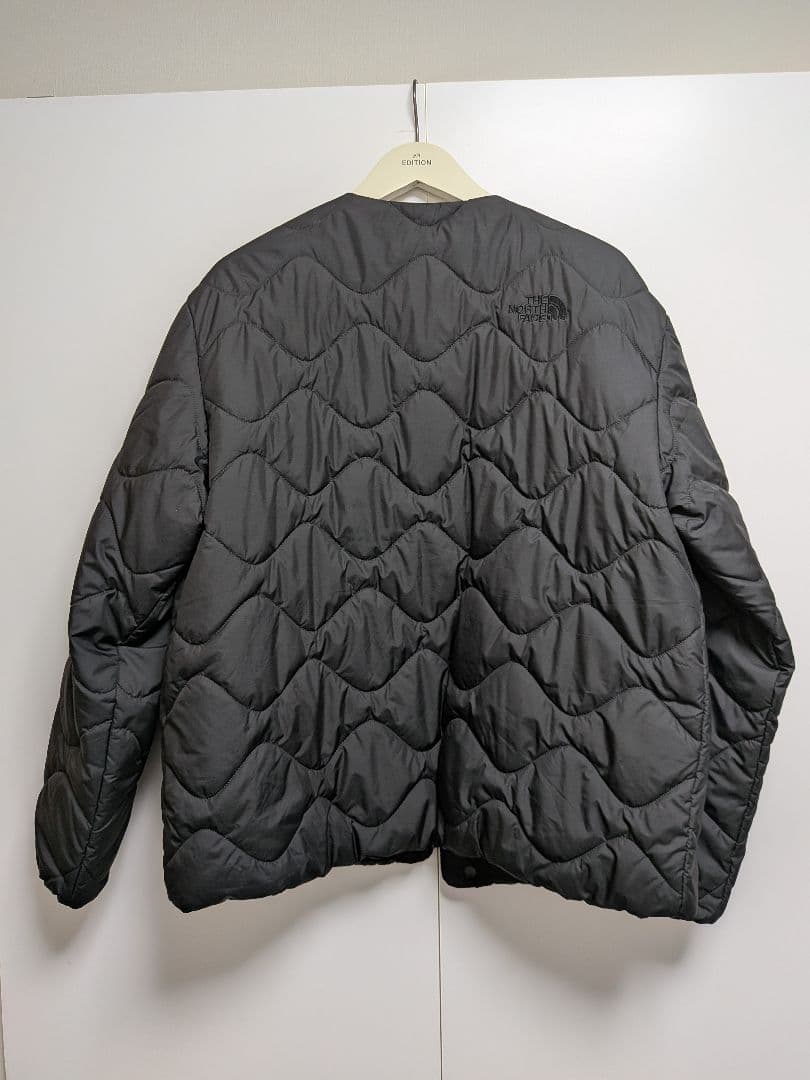 ノースフェイス　ノーカラー　ブラックダウンジャケット　ホワイトレーベル