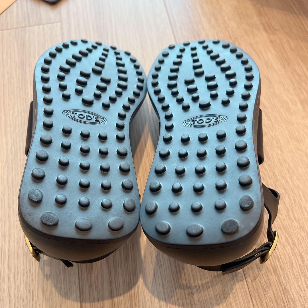 TOD'S 【極美品】サンダル メタルロゴ 黒 トッズ ケイト 38 1/2