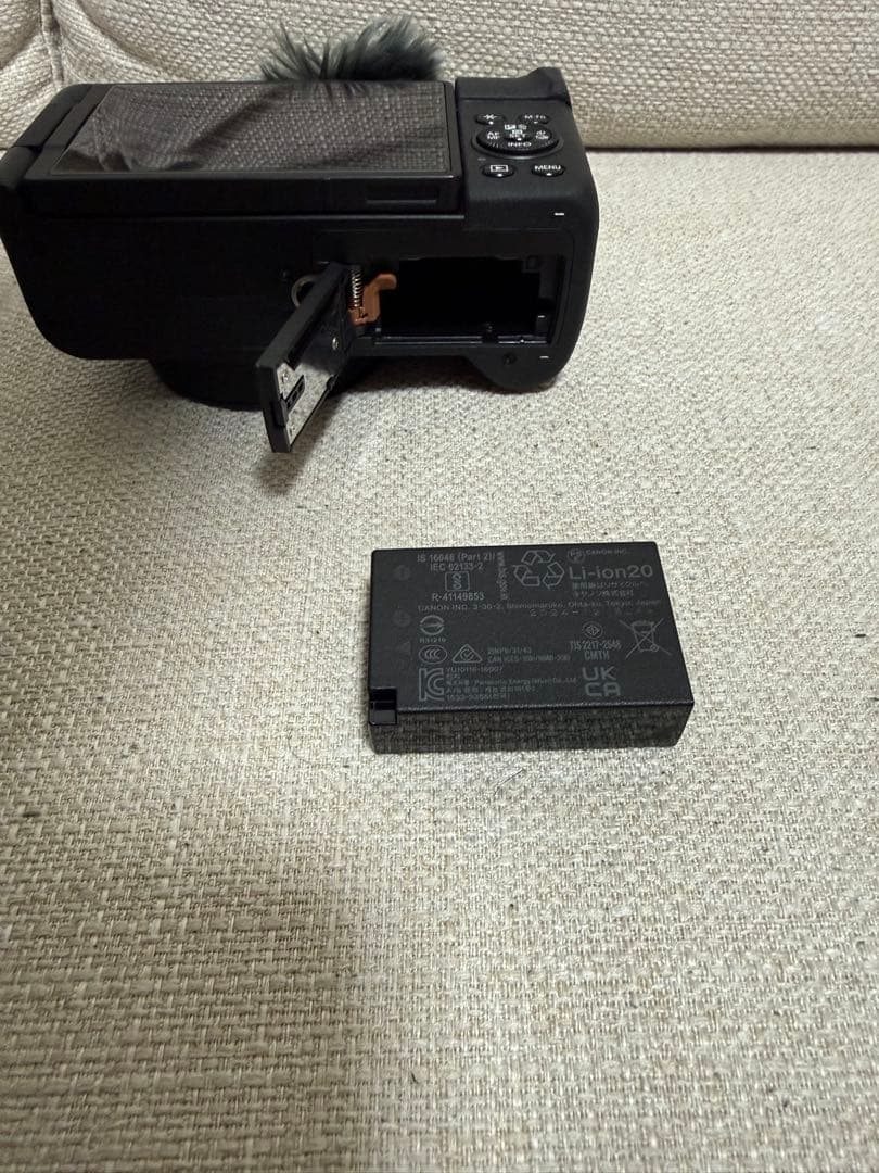 デジタルカメラ canon Powershot v1