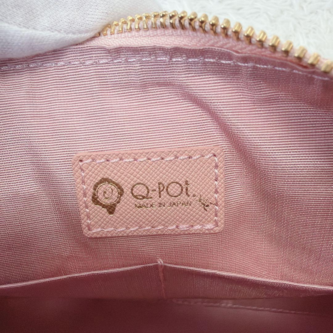 ねこ様 新品 Q-pot. ストロベリーチョコレート ミニ ボストンバッグ