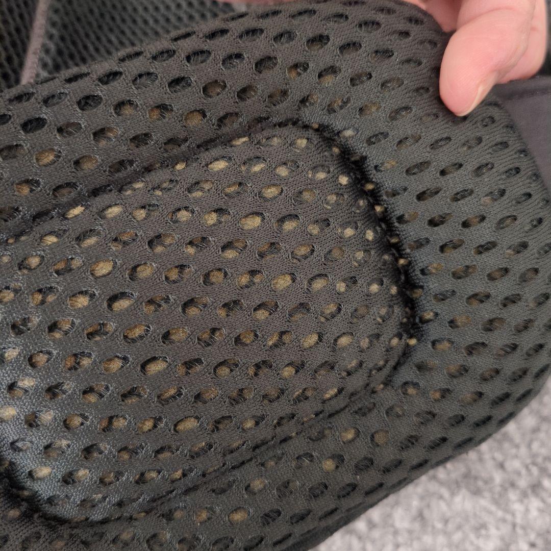 BABYBJÖRN　HARMONY　 抱っこ紐 ブラック 　超美品