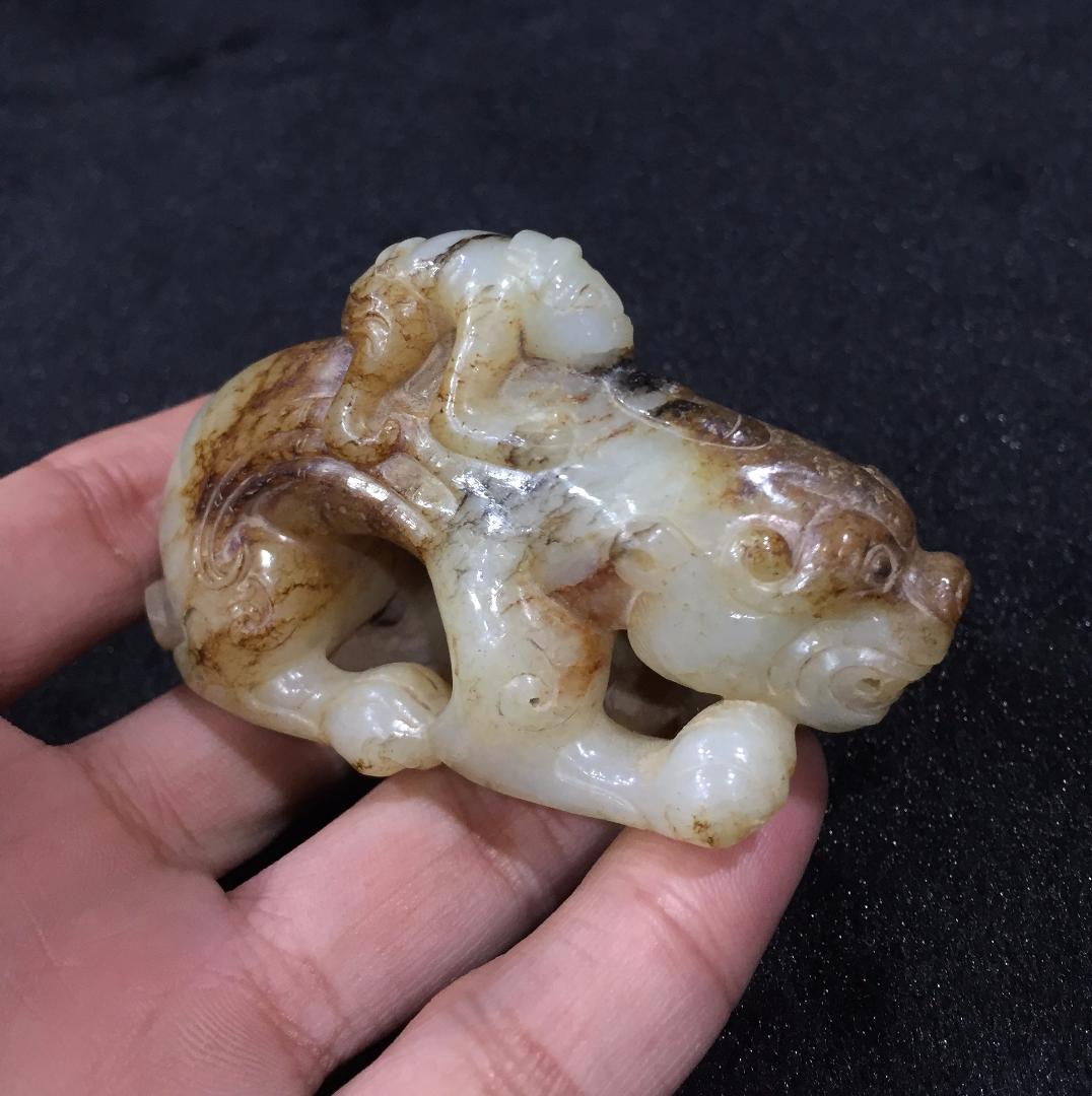 漢代 蛮夷騎獣置物 古玉和田玉 中国美術 骨董工芸収蔵品
