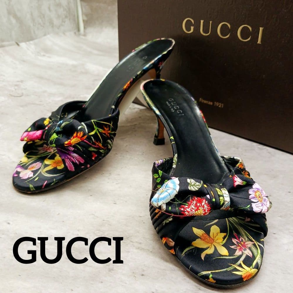 ✨美品✨ グッチ レディース フローラ サンダル ブラック系 総柄 36.5C