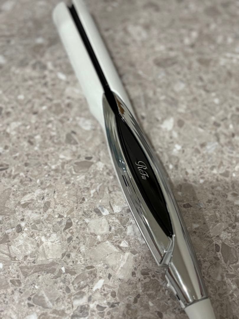 リファ　ReFa ストレートヘアアイロン ホワイト/ブラック