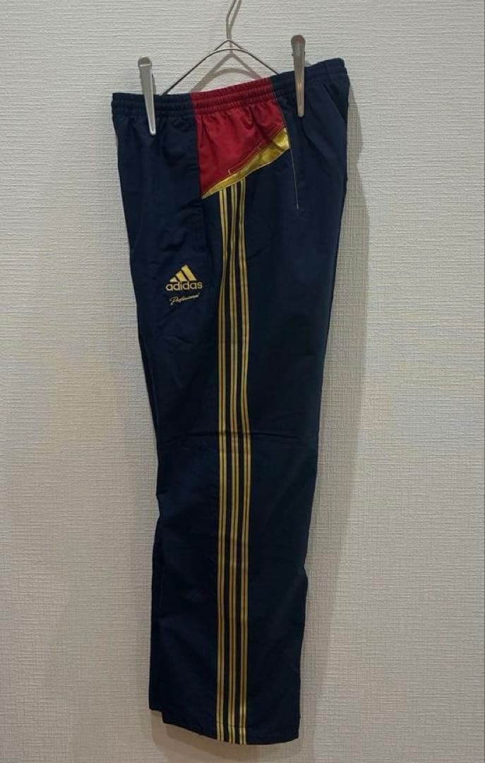 美品 adidas professional 野球 セットアップ／ナイロン 刺繍