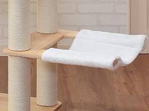 高級 キャットタワー 木製 多頭飼い 据え置き型 大型 爪とぎ 宇宙船　猫家族