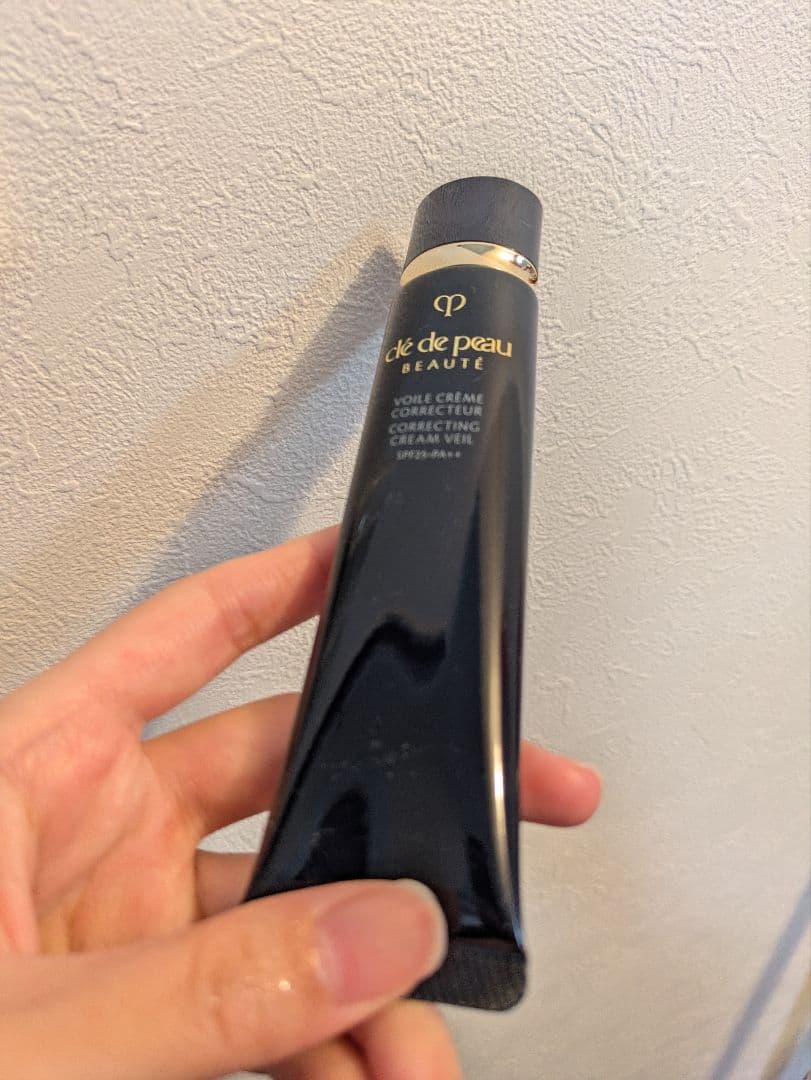クレドポーボーテ clé de peau BEAUTÉ 下地 プレメイクアップ