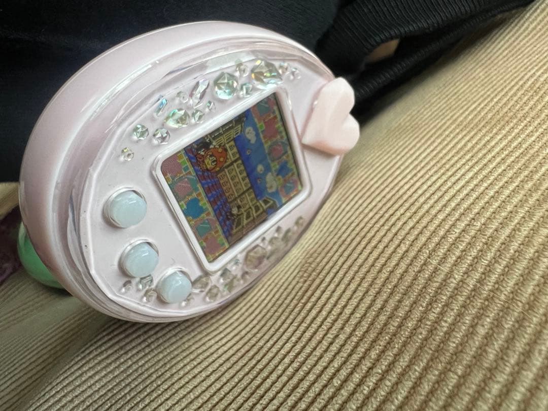 も*も様 たまごっちピースピンク ストラップ付き 電池交換済み