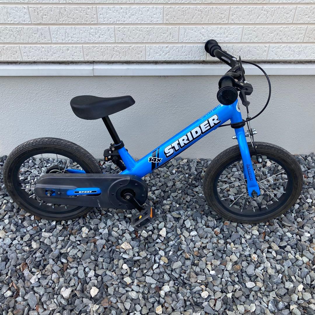 STRIDER SPORT 14x 青 ブルー 自転車 スタンドあり