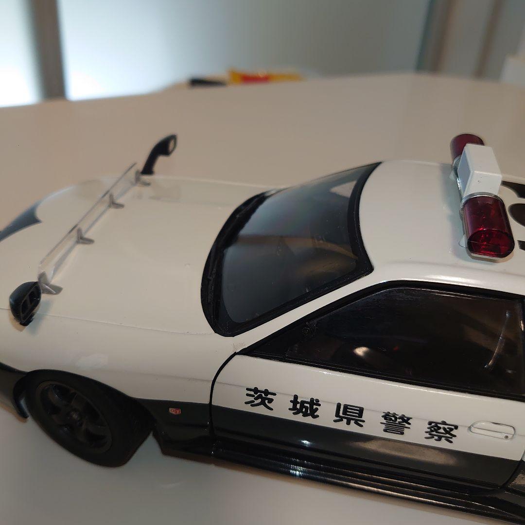 日産 スカイライン GT-R32 パトカー オートアート 訳あり