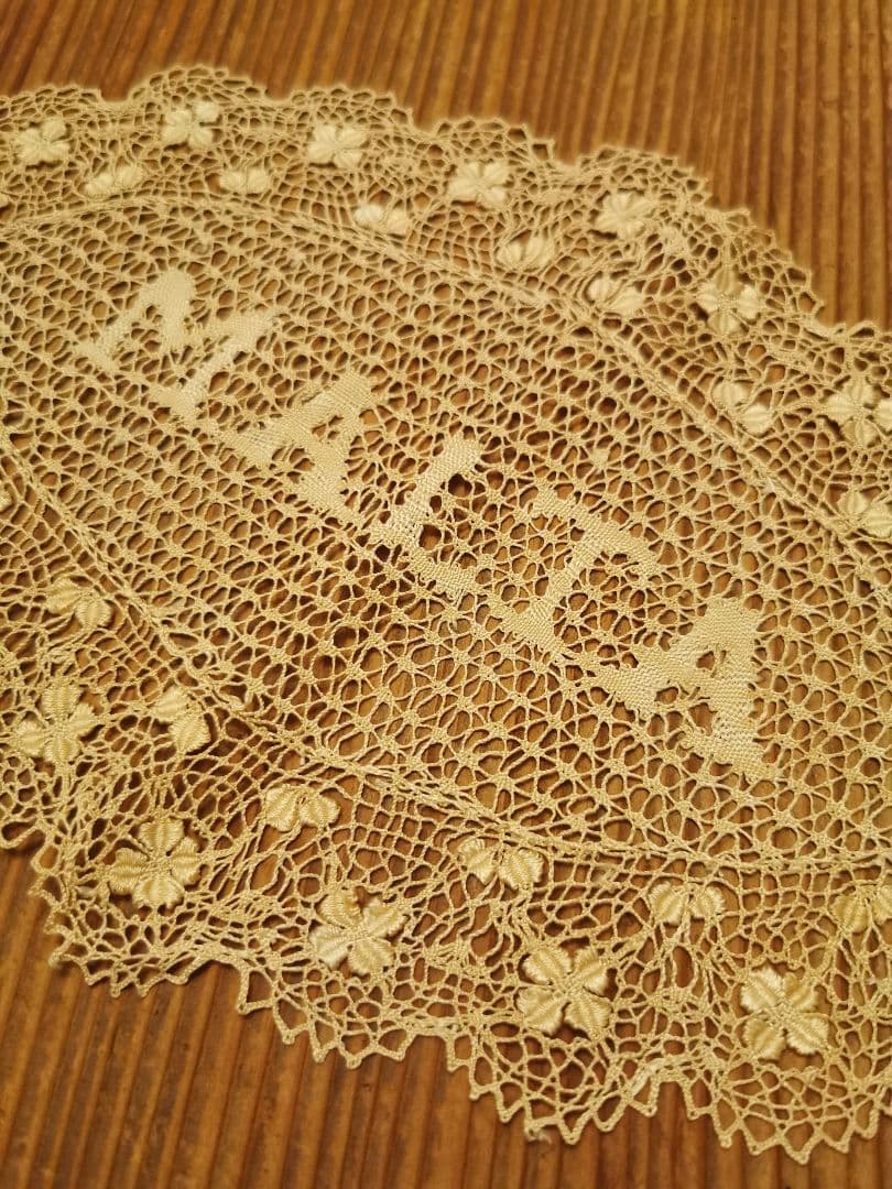 アンティーク マルチーズレース MALTA シルクボビン編ドイリー 小花＆リーフ