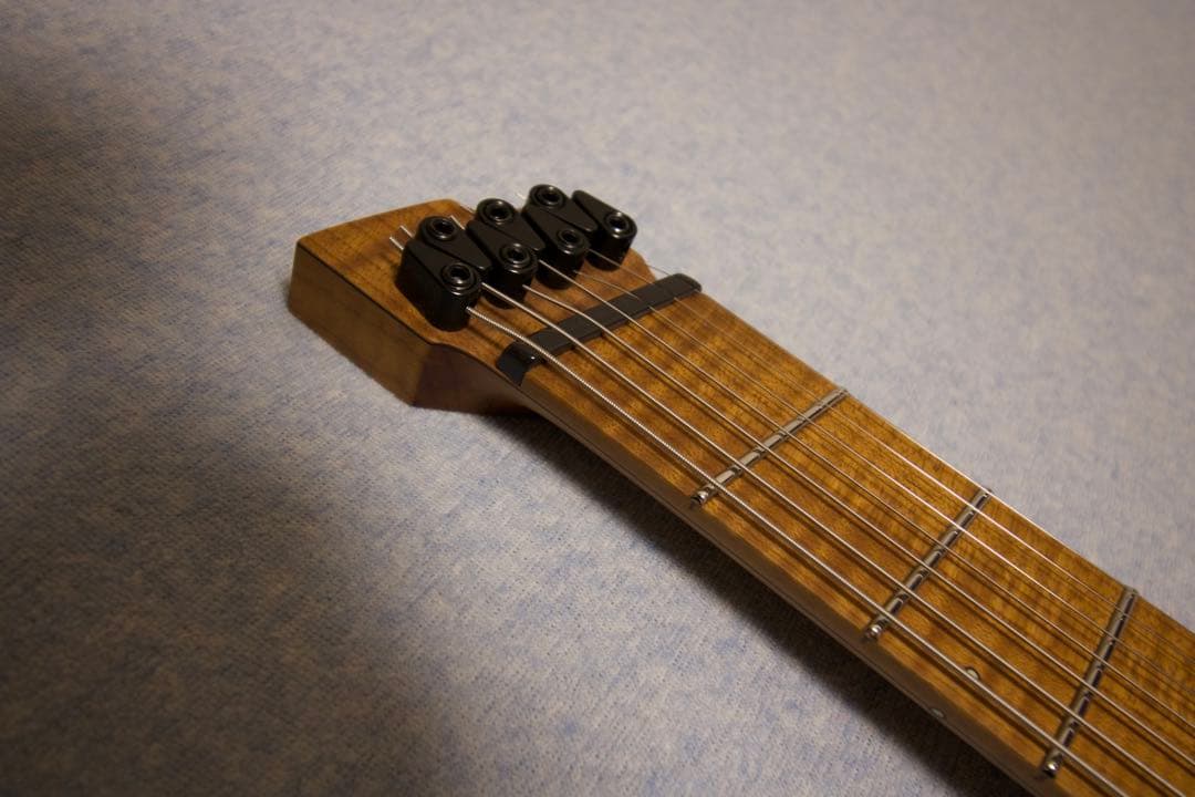 Adversary guitars Keto 7st ヘッドレス【ケース付属】