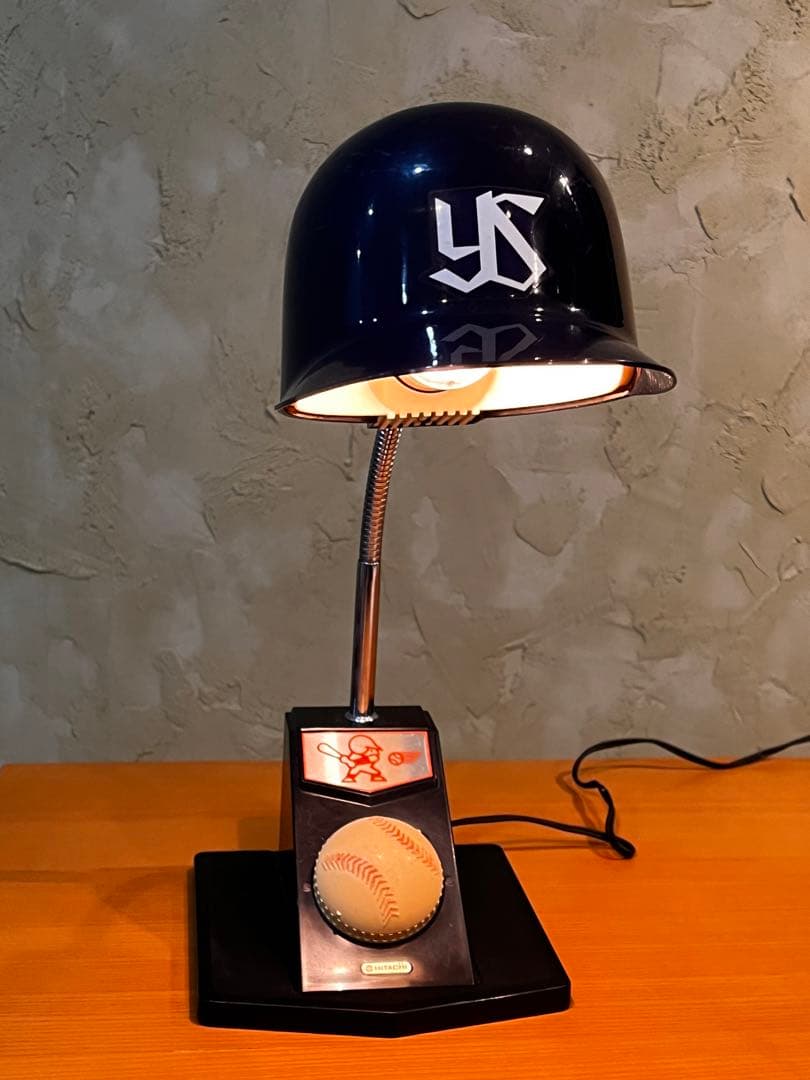 ヤクルトスワローズ　HITACHI製 型ランプ　レトロ家電　村上宗隆頑張れ