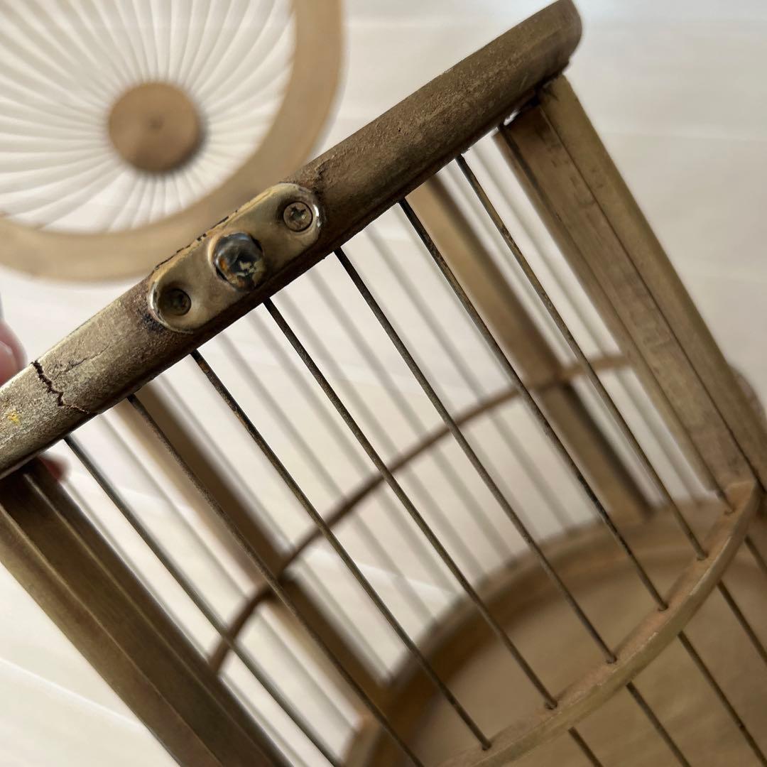 アンティークゴールドの鳥かご