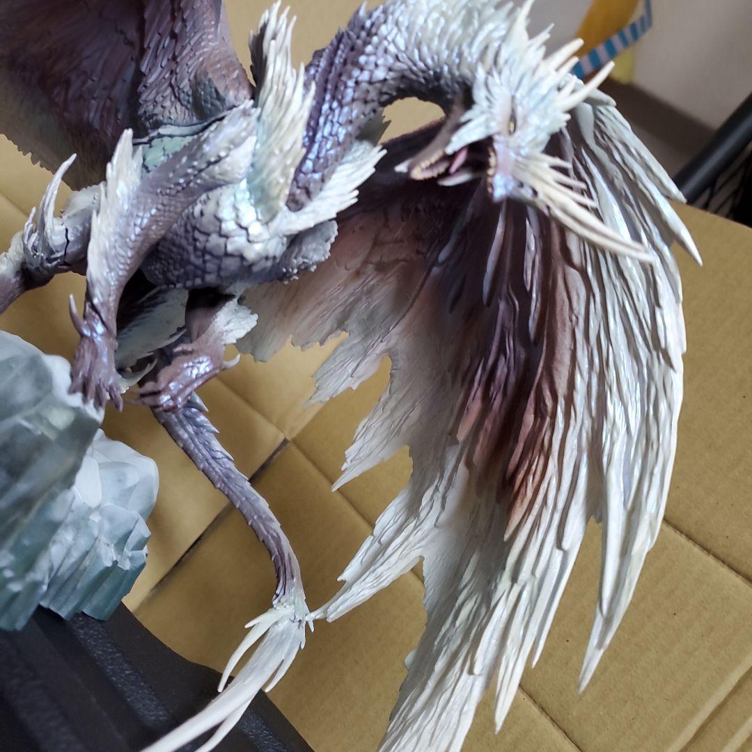 モンスターハンター イヴェルカーナ フィギュア　1番くじ