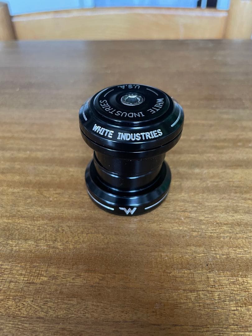 WHITE INDUSTRIES ヘッドセット ブラック 1-1/8