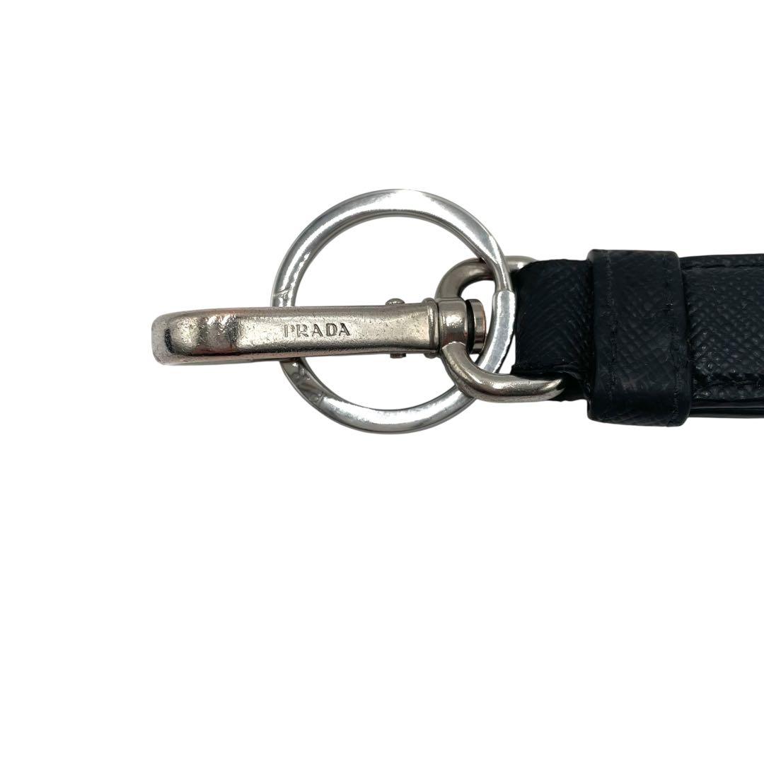 PRADA プラダ✨サフィアーノレザー キーリング キーホルダー ブラック