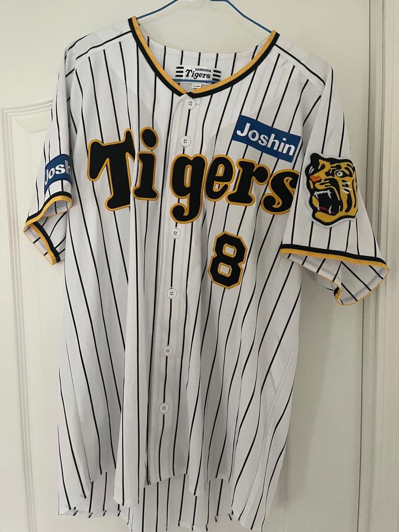 m*T様 阪神タイガース佐藤輝明選手レプリカユニフォーム