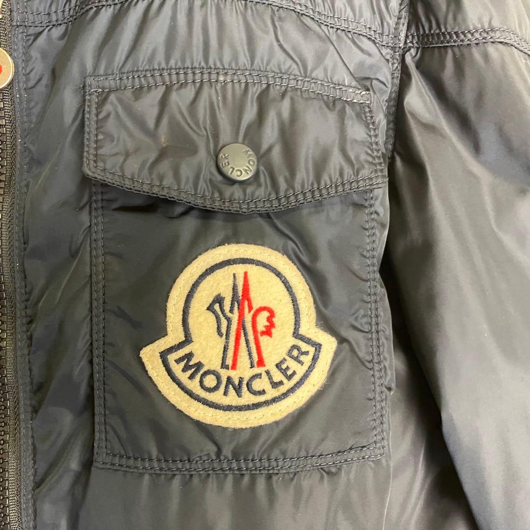 【✨超お買得】モンクレール　MONCLER ナイロン　ダウンジャケット　胸ロゴ