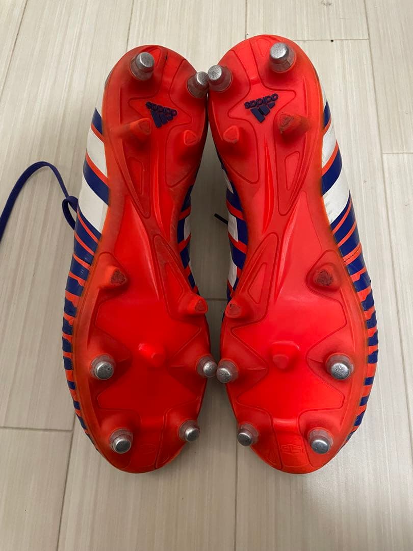 サッカー　スパイク アディダス プレデター インスティンクト SG 26.5