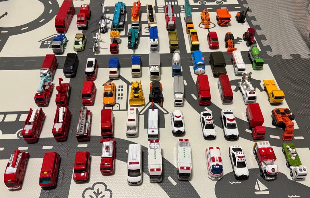 トミカセット 66台 ＋訳ありトミカ7台セット