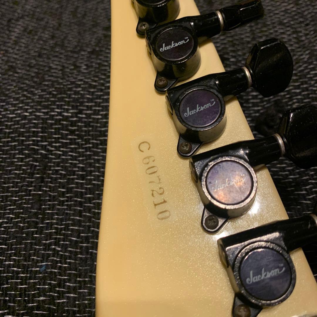 1986年Charvel JACKSONシャーベルMODEL6 ケーラートレモノ