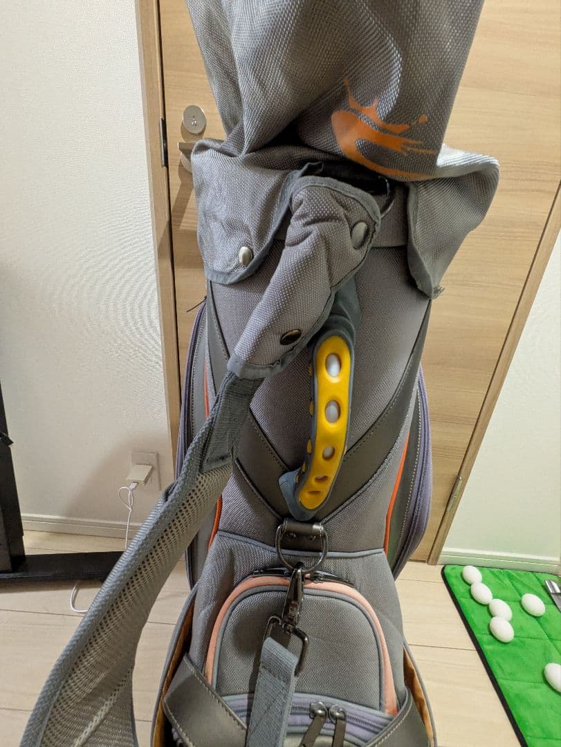 【コブラ】ツアーキャディバッグ