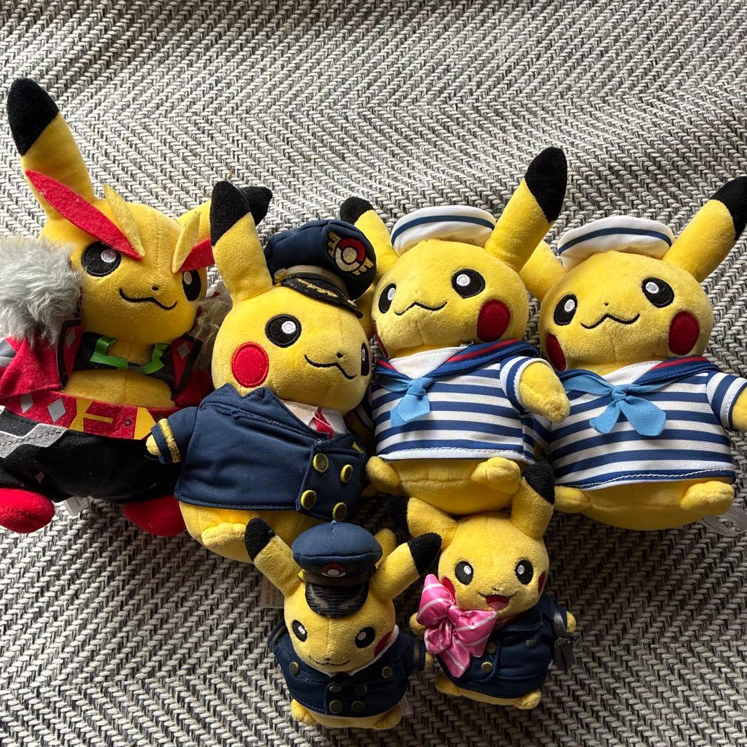 ポケモンセンター　ピカチュウ　ぬいぐるみセット