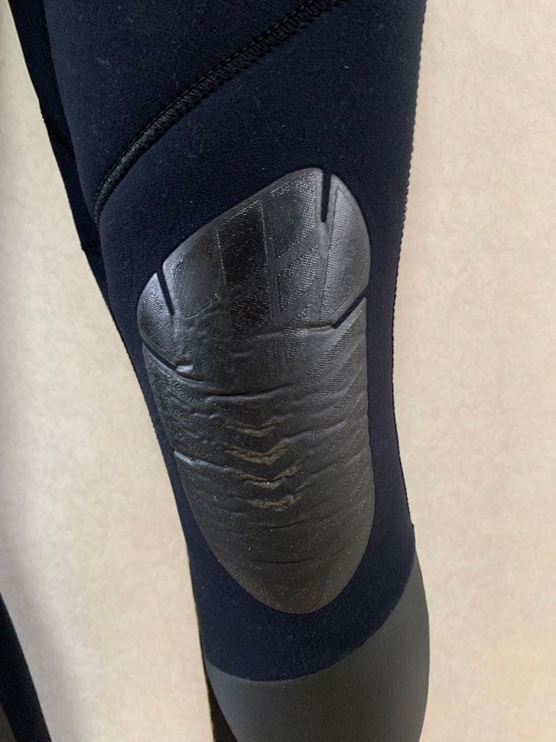 BILLABONG セミドライ　ウェットスーツ Ｌサイズ