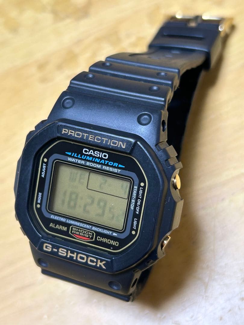 casio G-SHOCK ジーショックDW-5600E 良好　美品　ゴールド