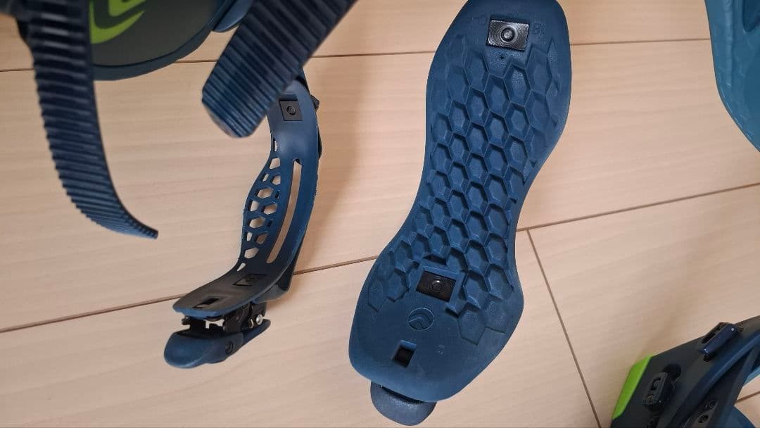 FLUX CV スノーボードビンディング Mサイズ ネイビー