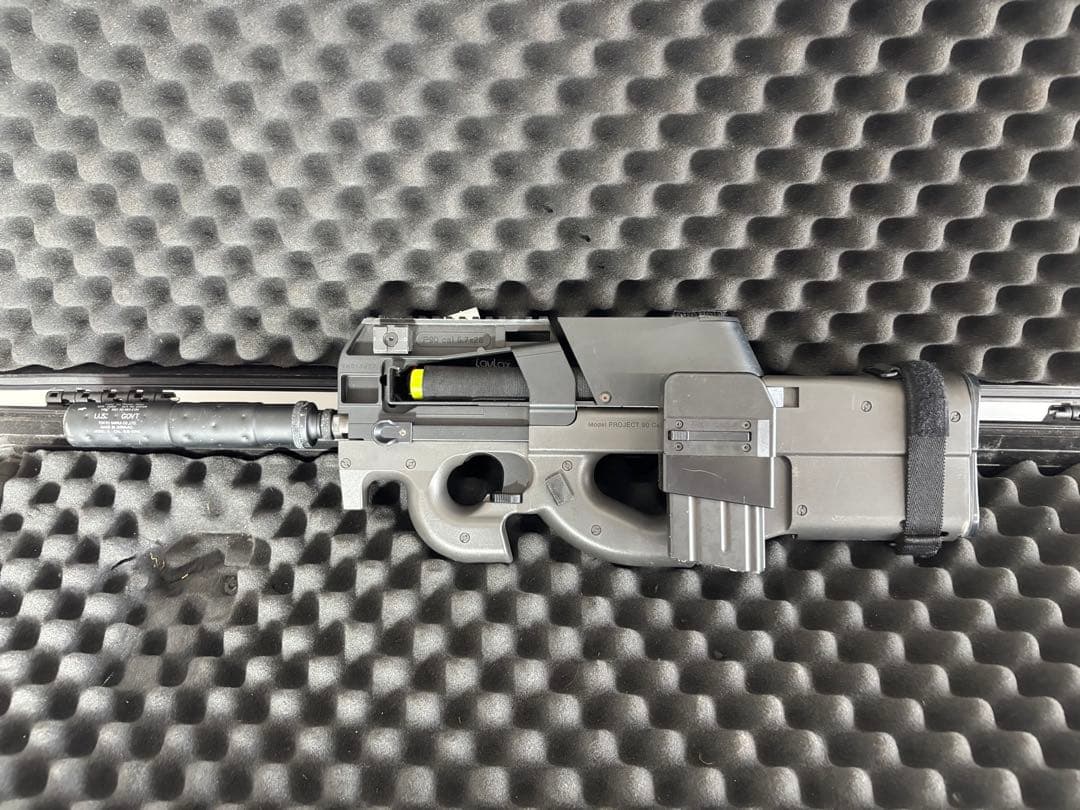P90 1500発カスタム済み　東京マルイ　ケース付き