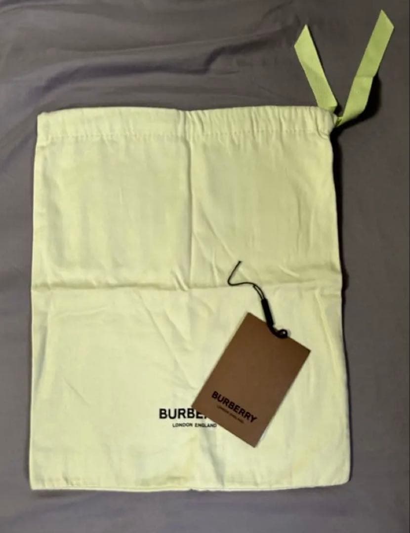 Burberry ショルダーバッグ　モノグラム　アナグラム